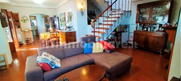 3 bedrooms Villa in Sanremo, Italy No. 218631 2