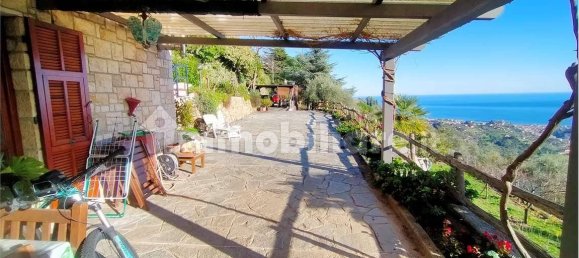3 bedrooms Villa in Sanremo, Italy No. 218631 23