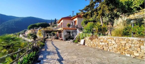 3 bedrooms Villa in Sanremo, Italy No. 218631 14