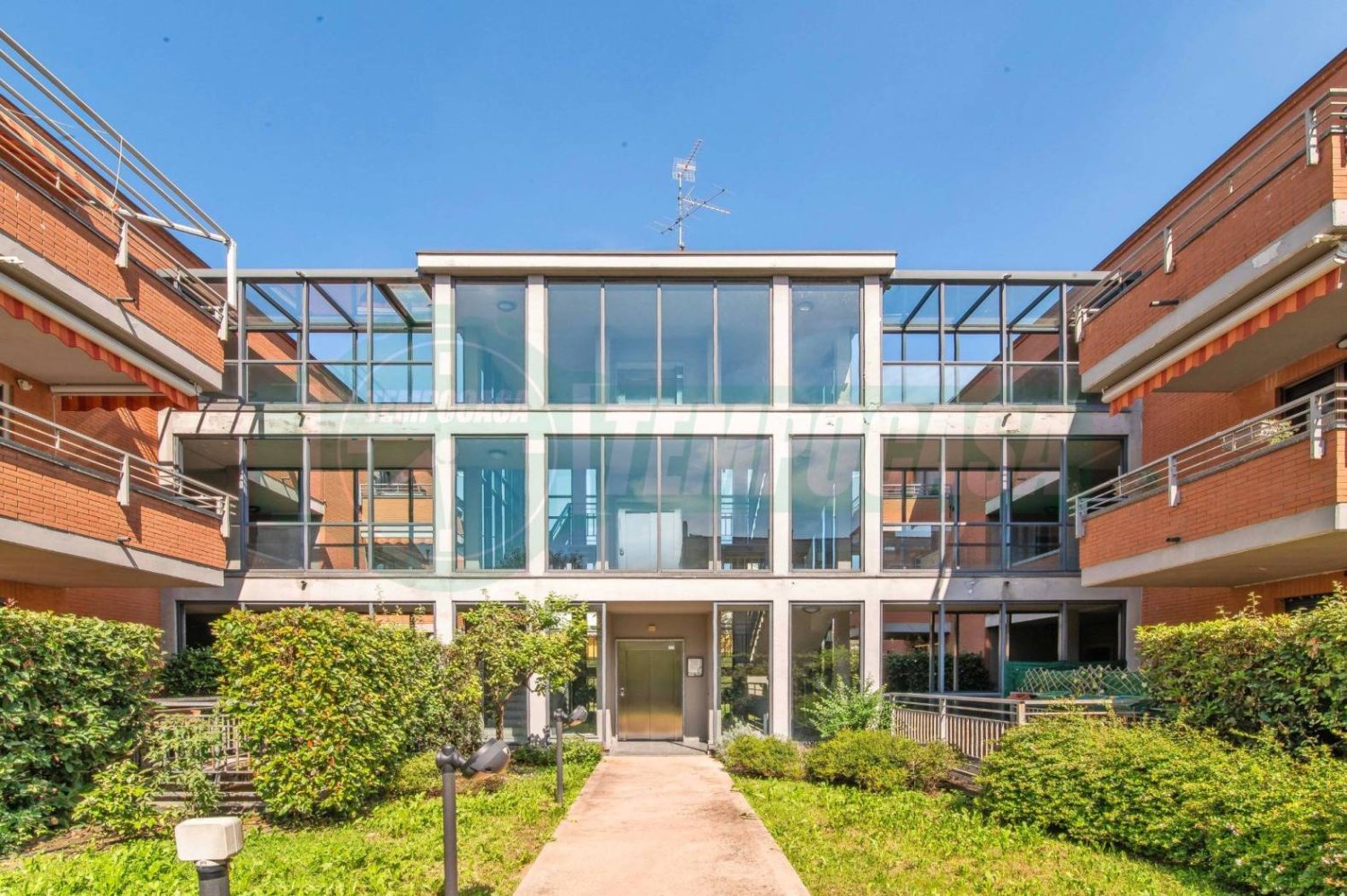 Квартира с 1 спальней в Лайнате, Италия № 367912