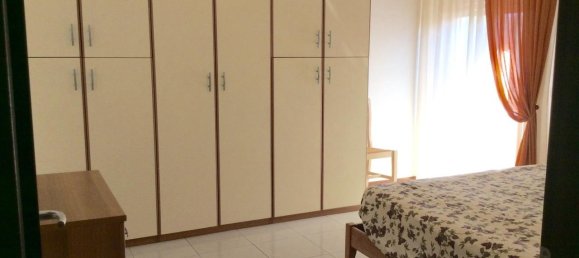 3 rooms Apartment in Monsampolo del Tronto, Italy No. 161492 3