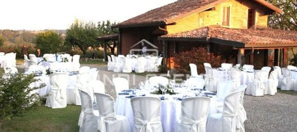 1400m² Building in Fidenza, Italy No. 308899 17