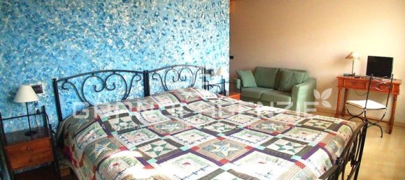 1400m² Building in Fidenza, Italy No. 308899 22