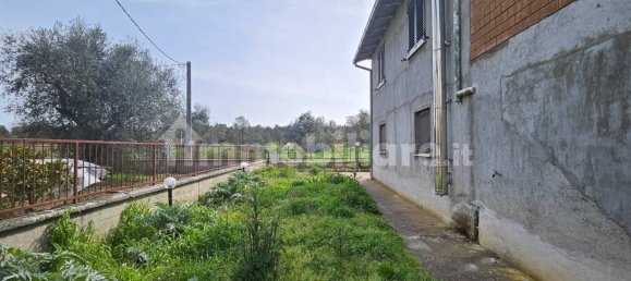 2 Schlafzimmer Haus in Giove, Italy, Nr. 208984 18