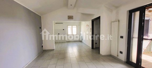 2 Schlafzimmer Haus in Giove, Italy, Nr. 208984 6