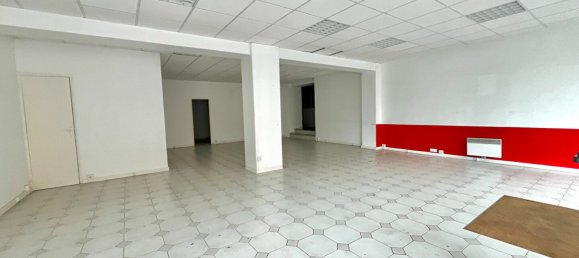 Gewerbliche Immobilie in Wattignies, France 170m², Nr. 68560 2