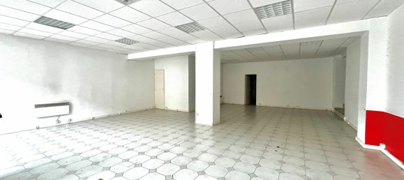 Gewerbliche Immobilie in Wattignies, France 170m², Nr. 68560 3