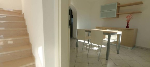 Casa de 8 habitaciónes en Udine, Italy No. 39397 17