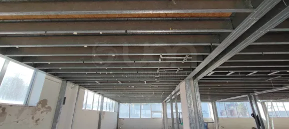 464m² Warehouse in Loures, Portugal No. 88283 14