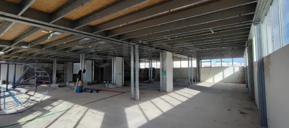 464m² Warehouse in Loures, Portugal No. 88283 9