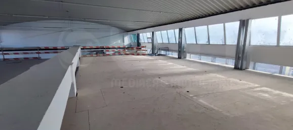 464m² Warehouse in Loures, Portugal No. 88283 30