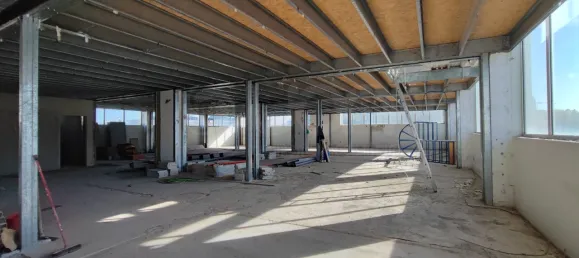 464m² Warehouse in Loures, Portugal No. 88283 12