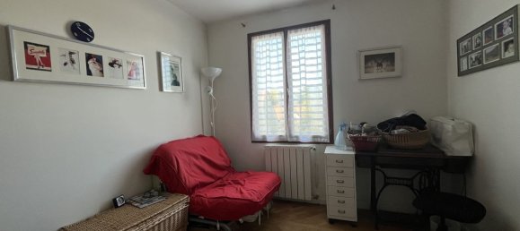 Casa de 5 dormitorios en Ecouen, France No. 178686 9