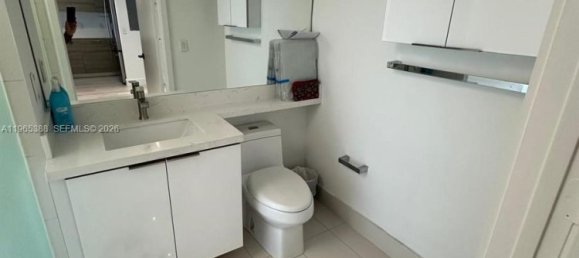 1 dormitorio propiedad comercial en venta en Miami, Miami-Dade, Florida, USA № 614367 9