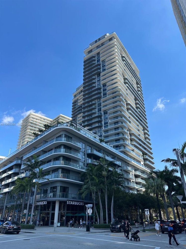 1 dormitorio propiedad comercial en venta en Miami, Miami-Dade, Florida, USA № 614367