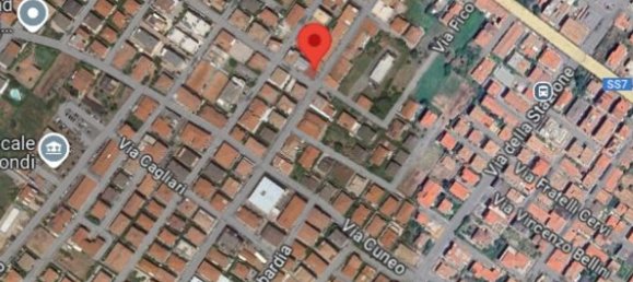 6 rooms Apartment in Fondi, Italy No. 202827 3