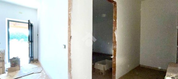 3 Schlafzimmer Villa in Terracina, Italy, Nr. 280892 16