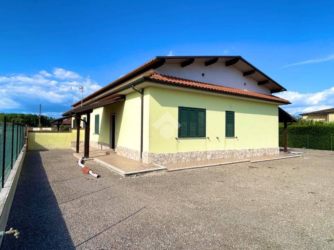 3 Schlafzimmer Villa in Terracina, Italy, Nr. 280892