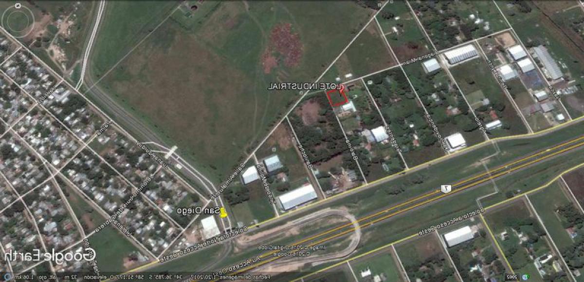  Land in Moreno, Argentina No. 37025