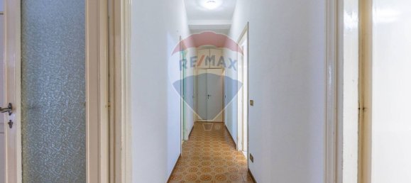 3 bedrooms Apartment in Rome, Italy No. 371516 14