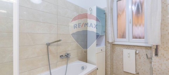 3 bedrooms Apartment in Rome, Italy No. 371516 33