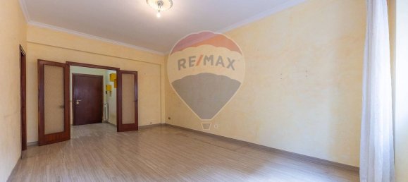 3 bedrooms Apartment in Rome, Italy No. 371516 8