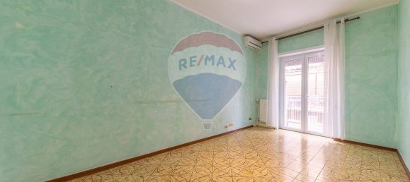 3 bedrooms Apartment in Rome, Italy No. 371516 24