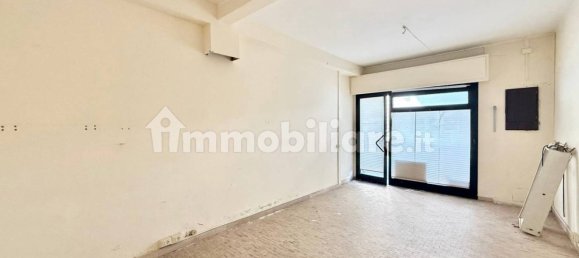 25m² Commercial property in Viareggio, Italy No. 282708 5