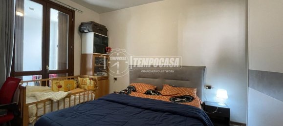 2 rooms Apartment in Calco, Italy No. 171564 16