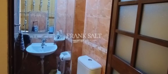  Shop in Zebbug, Malta No. 13202 3