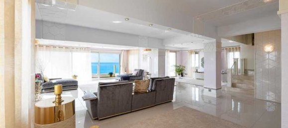 6 bedrooms Villa in Pegeia, Cyprus No. 6244 11