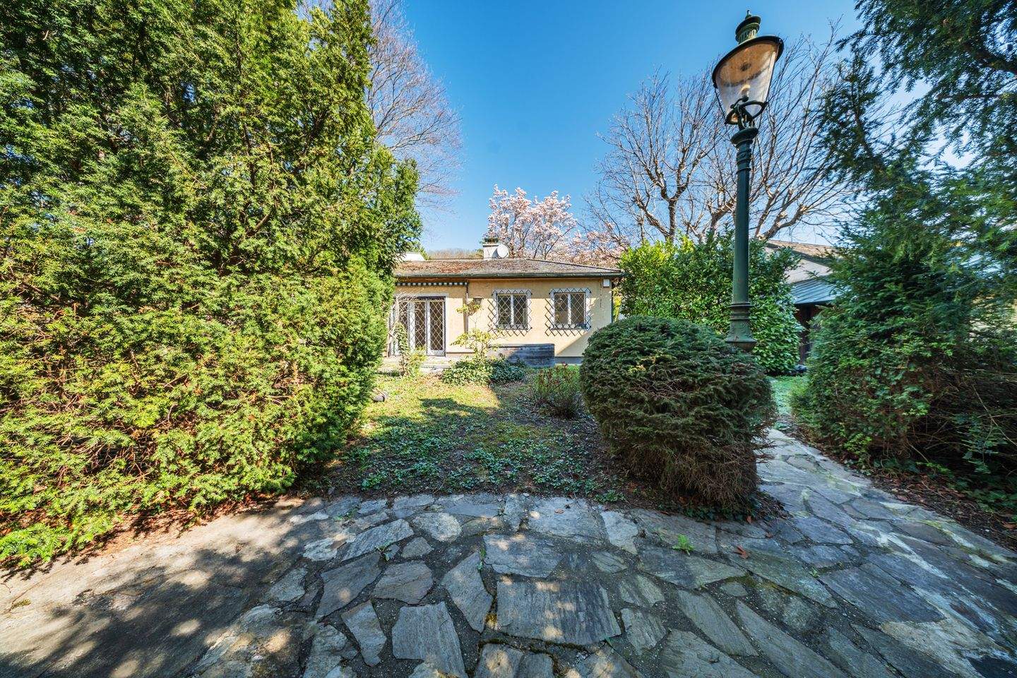 12-Zimmer Villa in Döbling, Austria, Nr. 135057