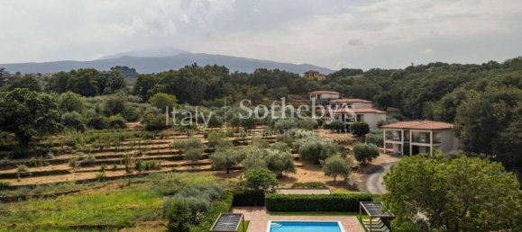 Дом с 16 спальнями в Кастильоне ди Сицилия, Италия № 83789 18