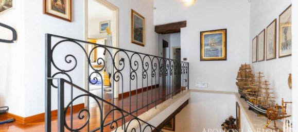 5 bedrooms Villa in Sovicille, Italy No. 225998 37