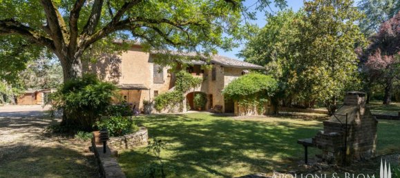 5 bedrooms Villa in Sovicille, Italy No. 225998 27