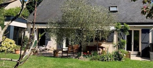 5 bedrooms Villa in Bouchemaine, France No. 285676 2
