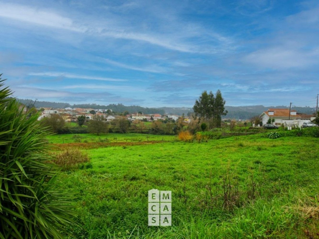 1490m² Land in Santa Maria da Feira, Portugal No. 86335