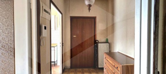 Квартира с 3 комнатами в Милан, Италия № 241988 21