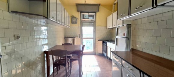 Квартира с 3 комнатами в Милан, Италия № 241988 10