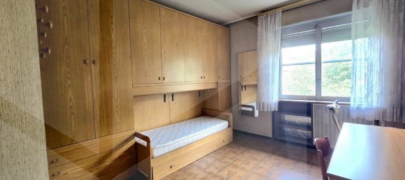 Квартира с 3 комнатами в Милан, Италия № 241988 16