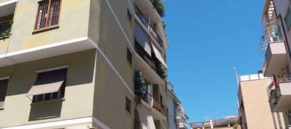 1 bedroom Apartment in Rome, Italy No. 292170 6