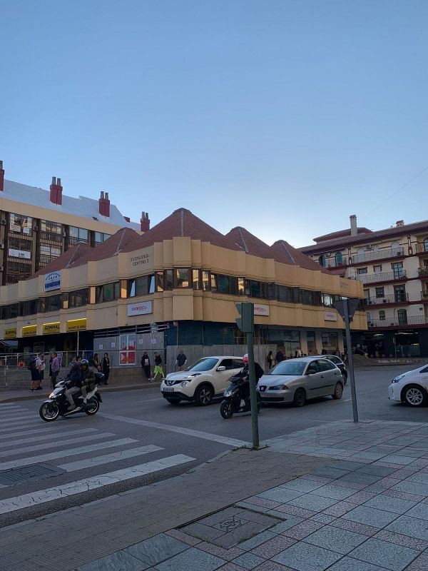 262m² Office in Fuengirola, Spain No. 236936