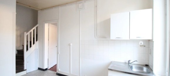 1 bedroom Apartment in Montataire, France No. 213468 2
