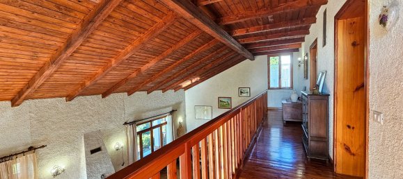 4 chambres Villa à San Zeno di Montagna, Italy No. 13311 9