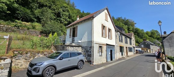 Casa de 9 divisões em Saint-Vincent-de-Salers, France N.º 201421 12