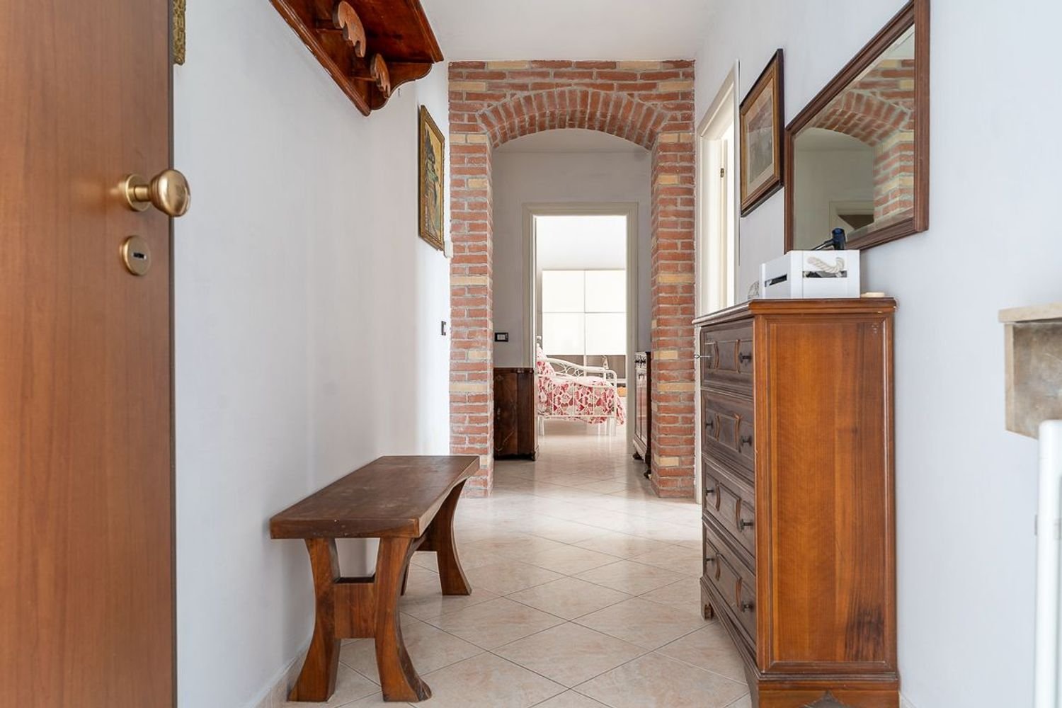 Apartamento de 4 divisões em Voghera, Italy N.º 281425