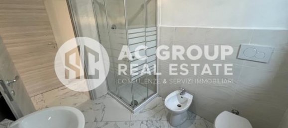 3غرفة شقة في Rovello Porro, Italy رقم 135077 4