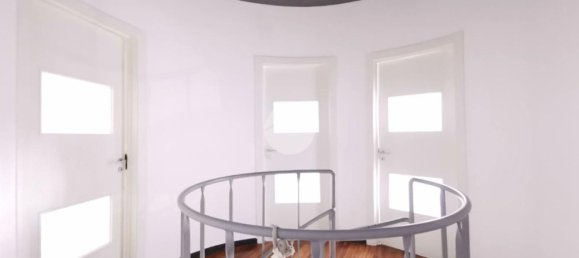 Квартира с 3 спальнями в Лучера, Италия № 325791 20