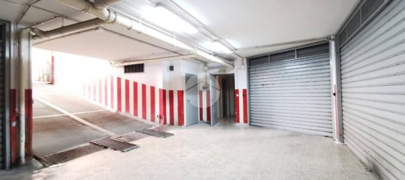 Квартира с 3 спальнями в Лучера, Италия № 325791 31