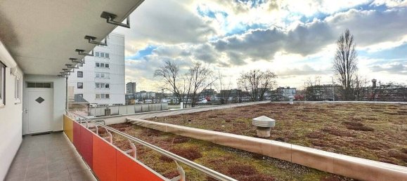 Studio in Mannheim, Germany No. 16230 4